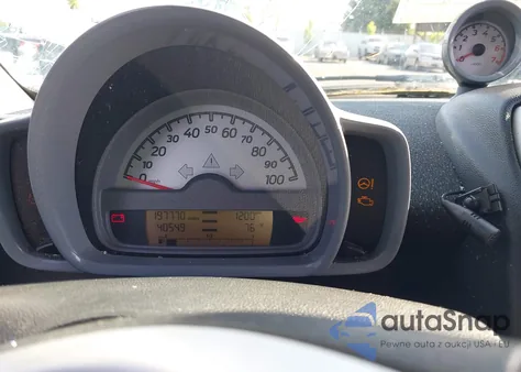 2008 Smart Fortwo Passion z USA, uszkodzony, nr VIN WMEEK31X78K148371